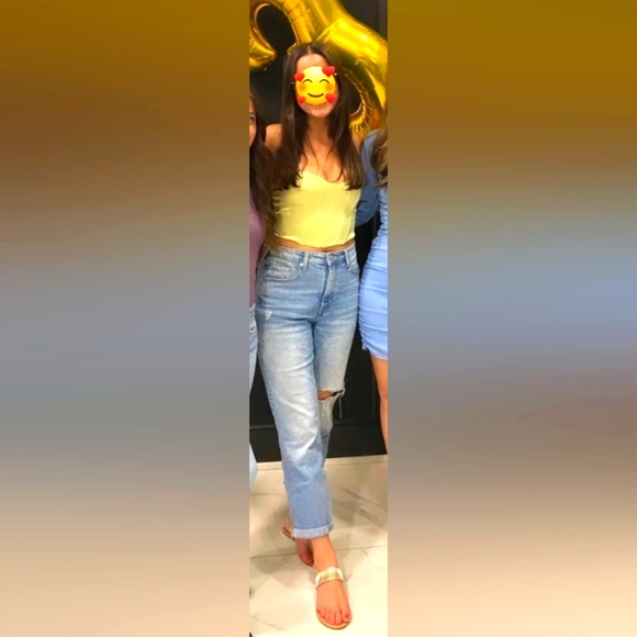 ✨️Any 3 for $15✨️ Zara Small Yellow Satin Corset - Picture 6 of 10